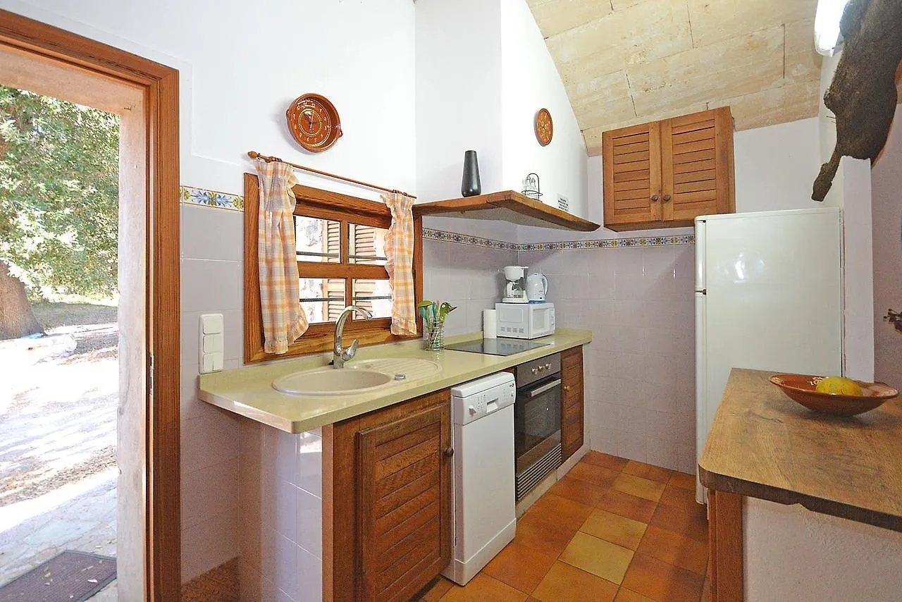 Villa Moli Buger 0*,