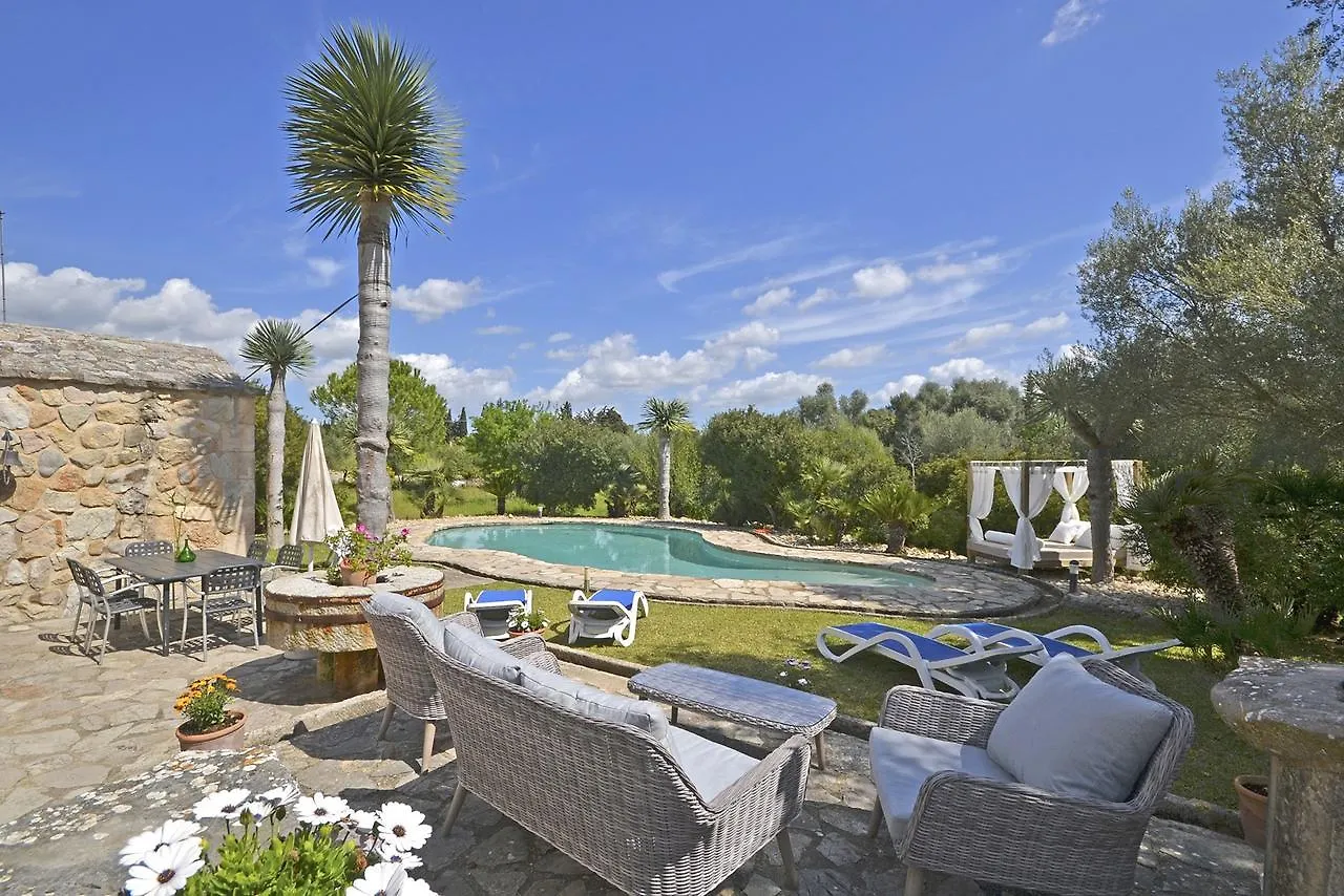 Villa Moli Buger